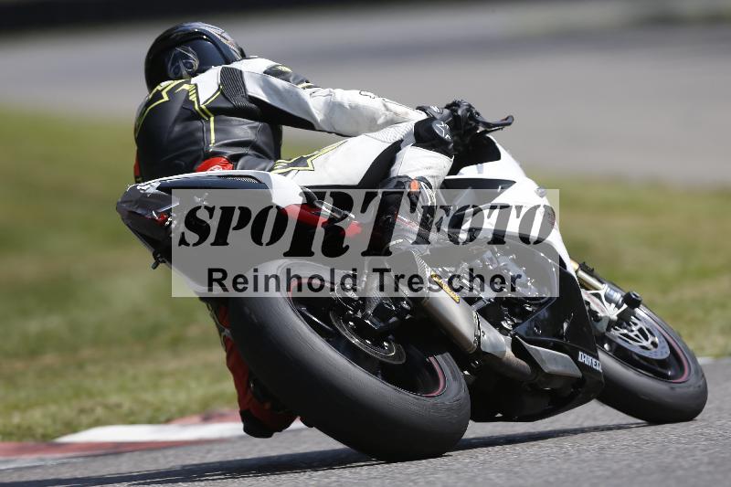/45 10.08.2025 Plüss Moto Sport ADR/Freies Fahren/backside
